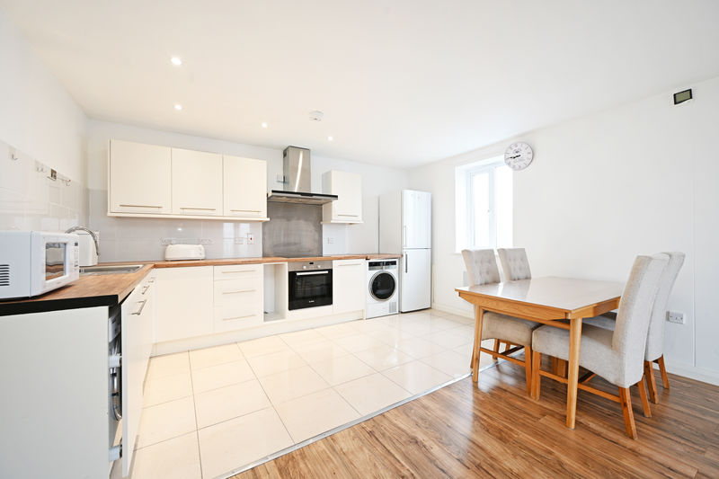 Weston View Crookes